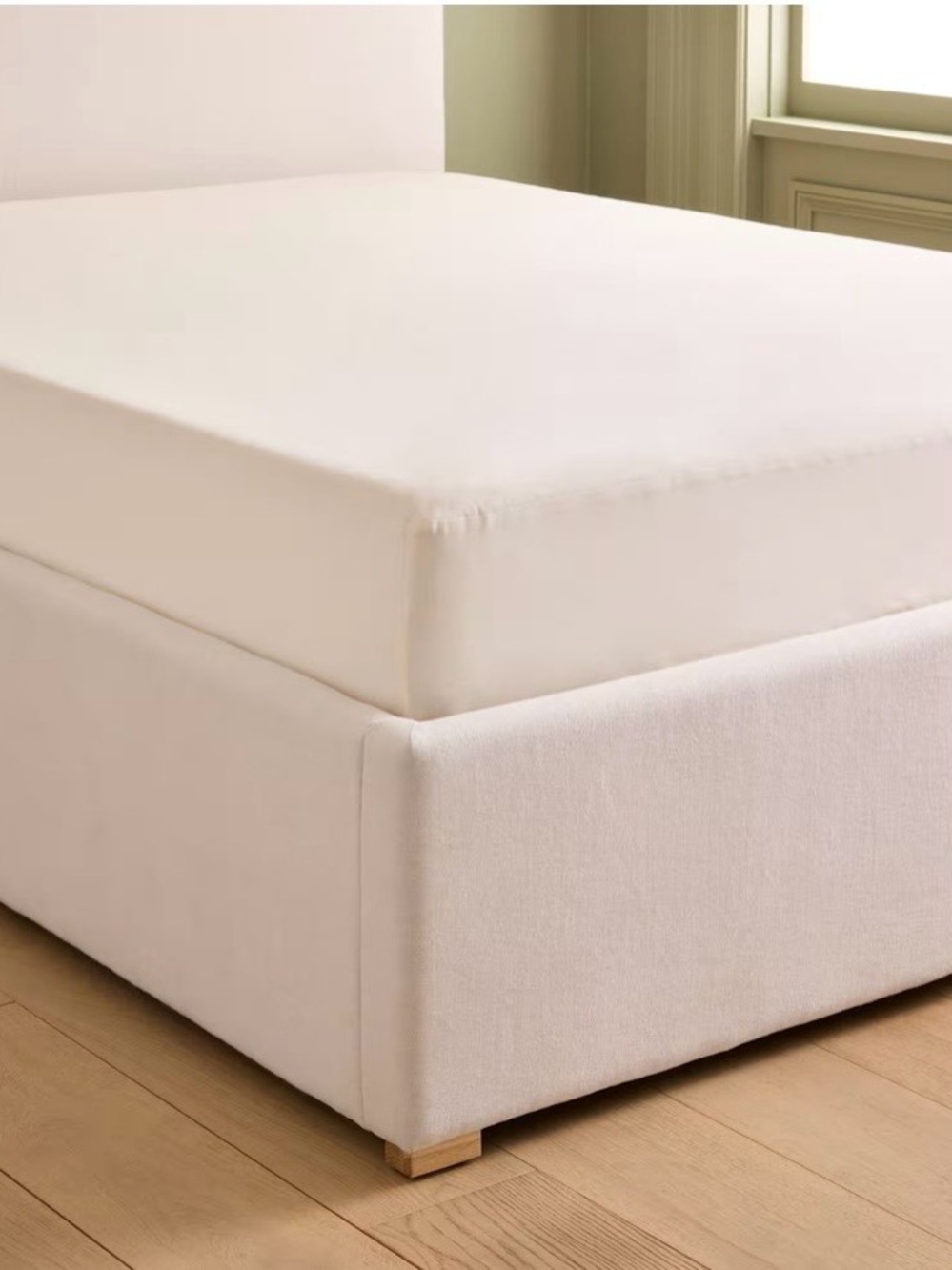 Quince Organic Waterproof Mattress Protector Size Queen